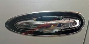 Ốp hõm tay cửa màu đen xe Fortuner