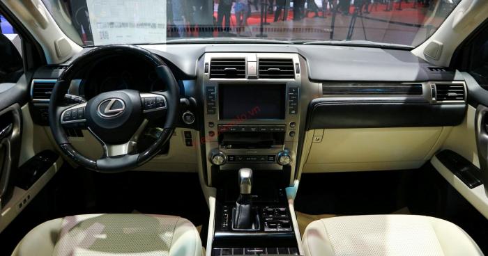 Đánh giá nội thất Lexus GX 460 2022