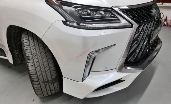 ốp cản trước Lexus LX570 2015-2021 độ body kit Super Sport
