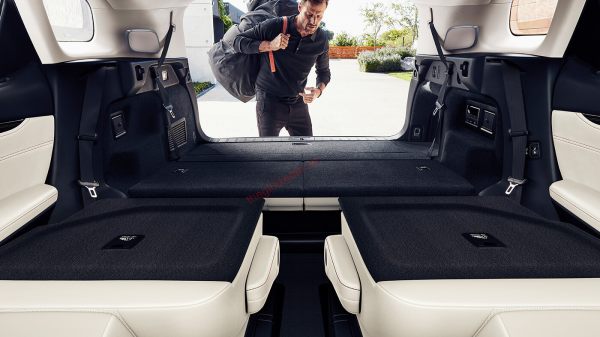 khoang hành lý Lexus RX350 và RX350L 2022