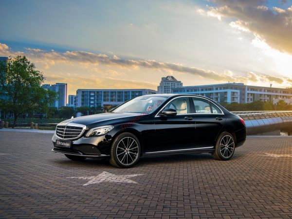 Đánh giá xe Mercedes Benz C Class 2022