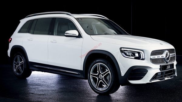 ngoại thất Mercedes GLB 200 AMG 2022