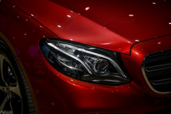 hình ảnh xe mercedes e200 sport 2019