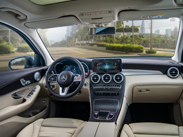 nội thất MERCEDES GLC300 4Matic 2021