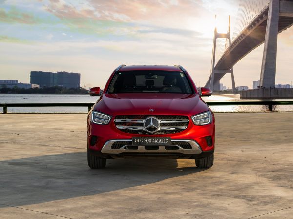 đầu xe mercedes glc 2021