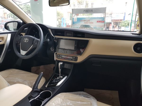 nội thất toyota corolla altis 2019