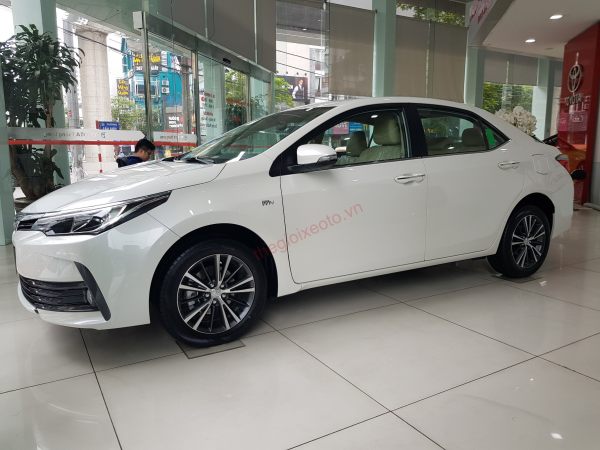 toyota corolla altis 2019 mau trang ngoc trai