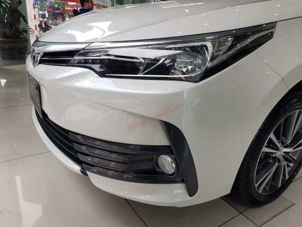 toyota corolla altis 2019 mau trang ngoc trai