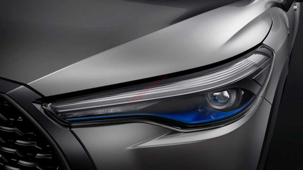 đèn pha Toyota Corolla Cross 2021