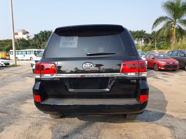 Hình ảnh Toyota Land Cruiser 2020 màu đen