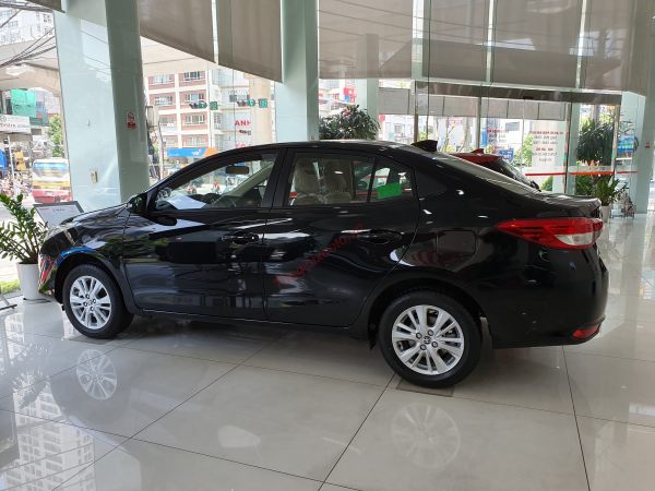 Thân xe Toyota Vios E 2021