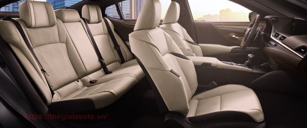 không gian nội thất Lexus ES 300h 2022