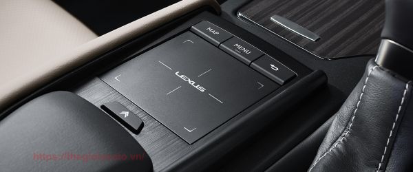 bàn di chuột cảm ứng Lexus ES 300h 2022