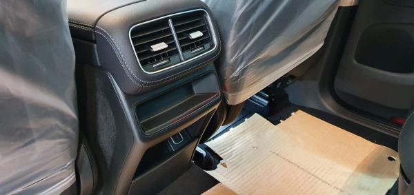 tiện nghi mercedes gle 450 4matic