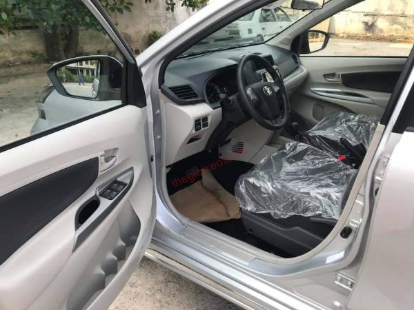 ảnh toyota avanza