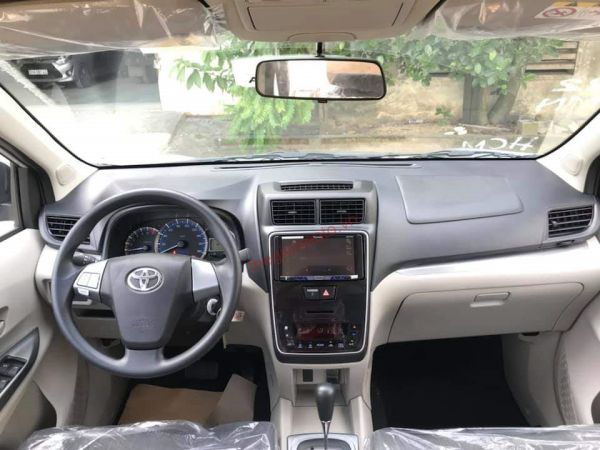 ảnh toyota avanza