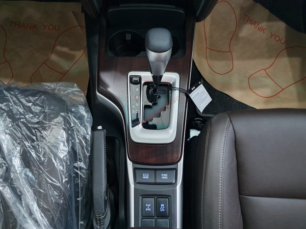 Hộp số tự động 6 cấp fortuner