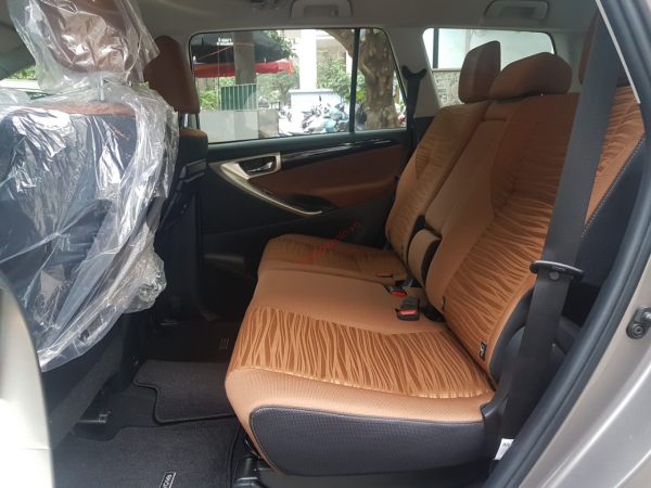 nội thất Innova 2.0G, 2.0E