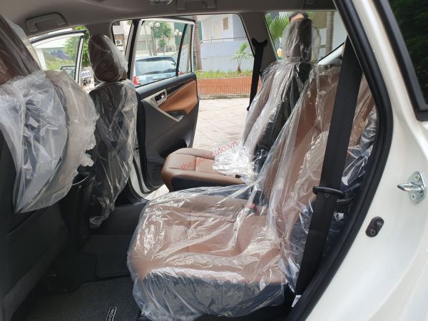 nội thất innova 2.0V