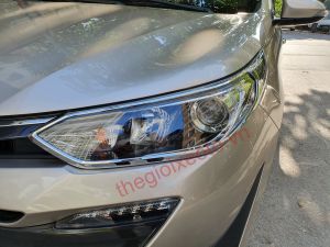 Ốp đèn pha mạ crom xe vios