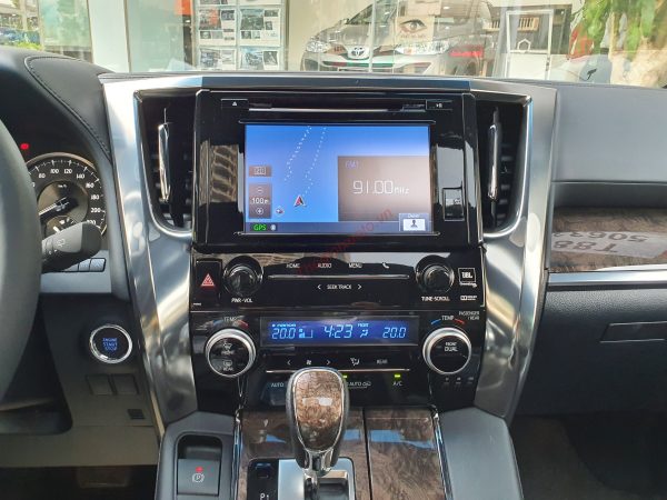 hệ thống giải trí Alphard 2020