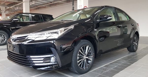 toyota corolla altis 2019 mau den