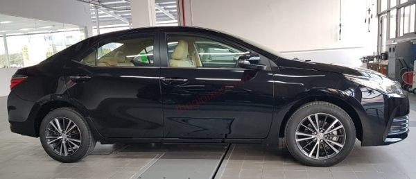 toyota corolla altis 2019 mau den