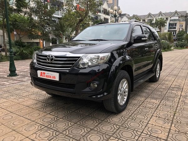 TOYOTA FORTUNER 2.7V AT 2014-2015