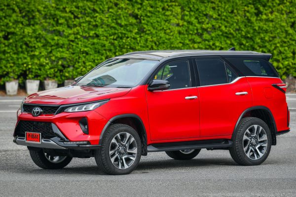 ngoại thất Toyota Fortuner 2021