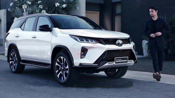 Đánh giá xe Toyota Fortuner 2022