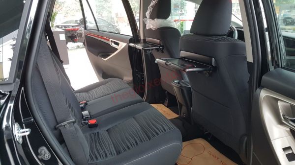 nội thất Innova 2.0 Venturer