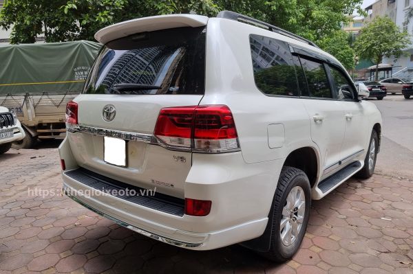 đuôi xe BODY KIT TOYOTA LAND CRUISER 2021