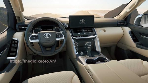Toyota Land Cruiser 2022 nội thất kem