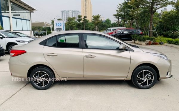 Phần thân xe Vios E 2021