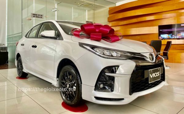 Ngoại thất Toyota Vios GR-S 2022