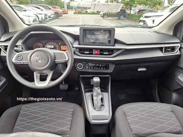 Tổng thể bảng taplo xe Toyota Wigo G 2023