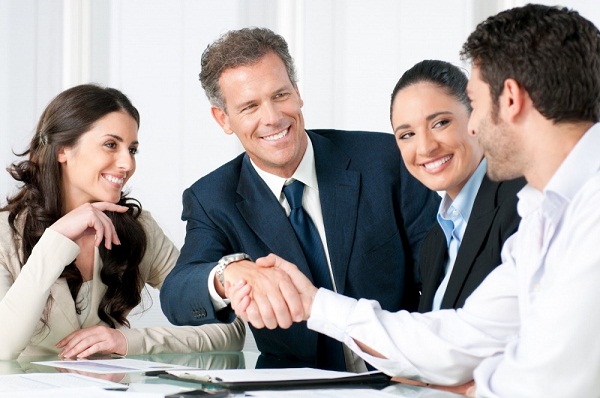 Muốn may áo khoác giá rẻ lại tốt hãy đến nơi này