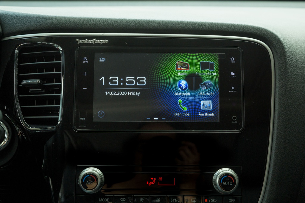 mitsubishi-outlander-2020-10-dailymitsubishi-vn