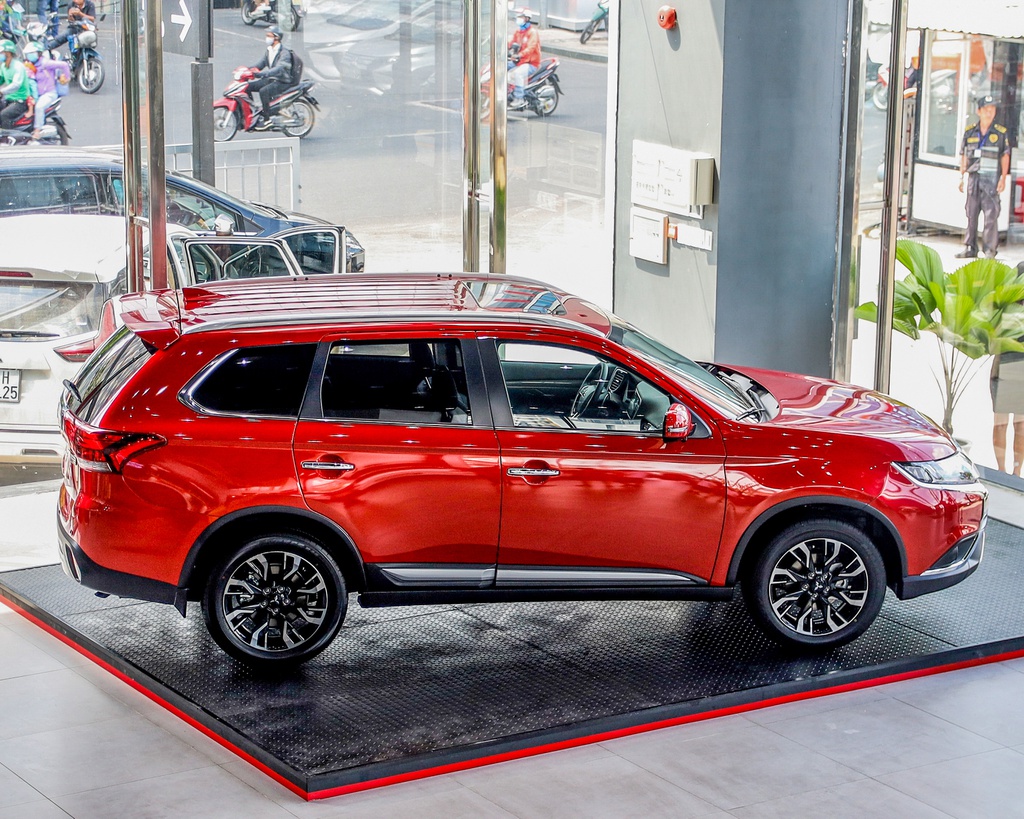 mitsubishi-outlander-2020-16-dailymitsubishi-vn
