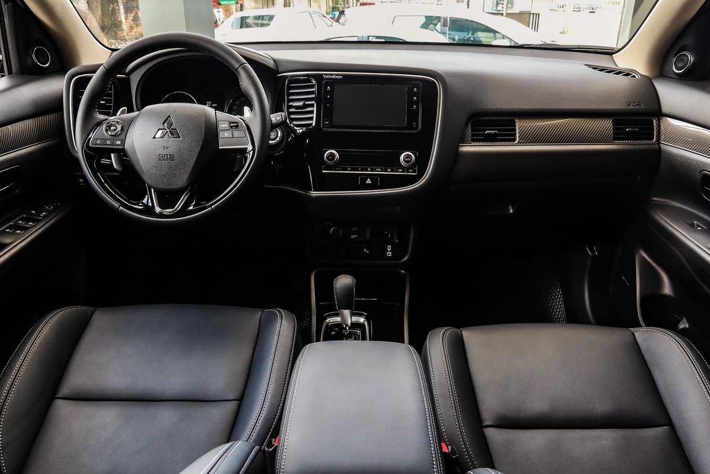 mitsubishi-outlander-2020-8-1425728f28-dailymitsubishi-vn
