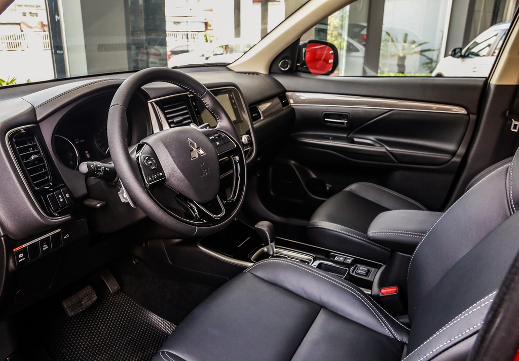 mitsubishi-outlander-2020-9-dailymitsubishi-vn