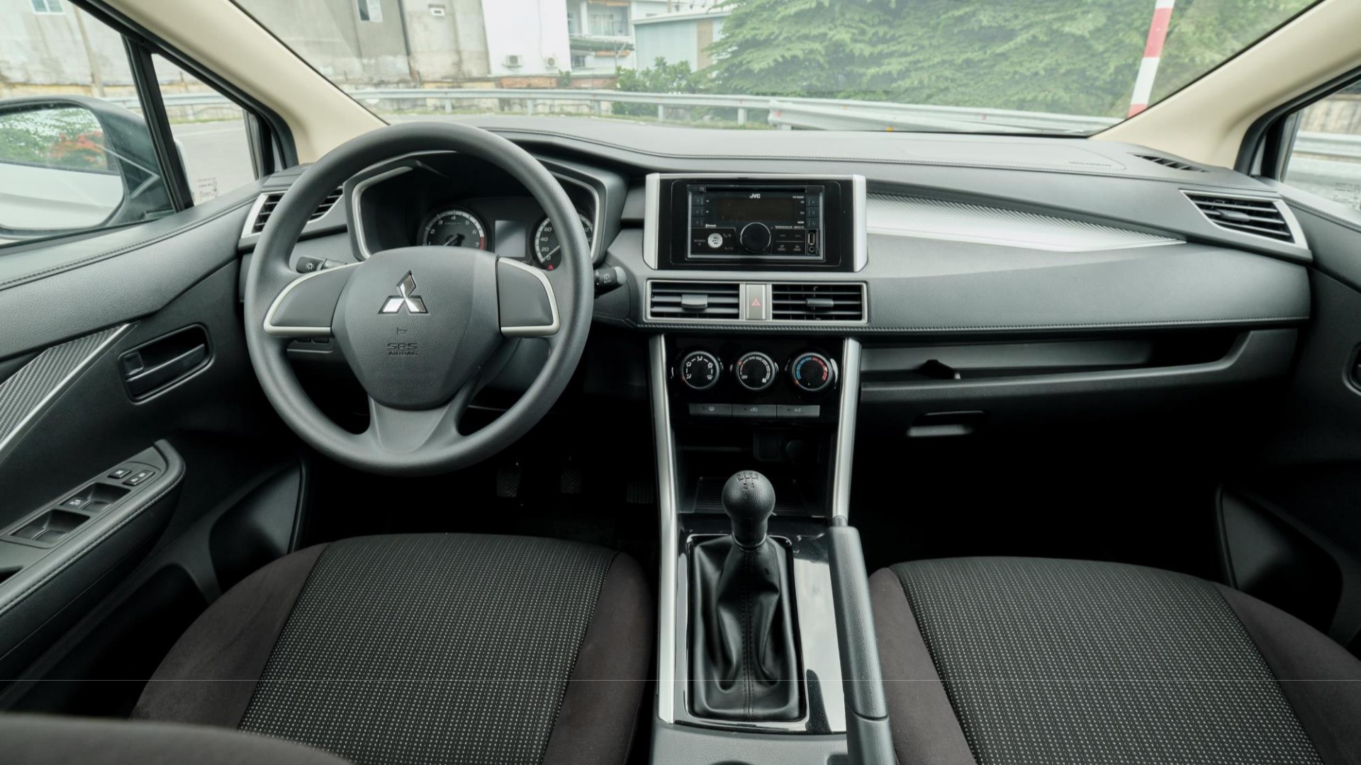 /xe-mitsubishi-xpander-2020-so-san-mt-dailymitsubishi-vn-3