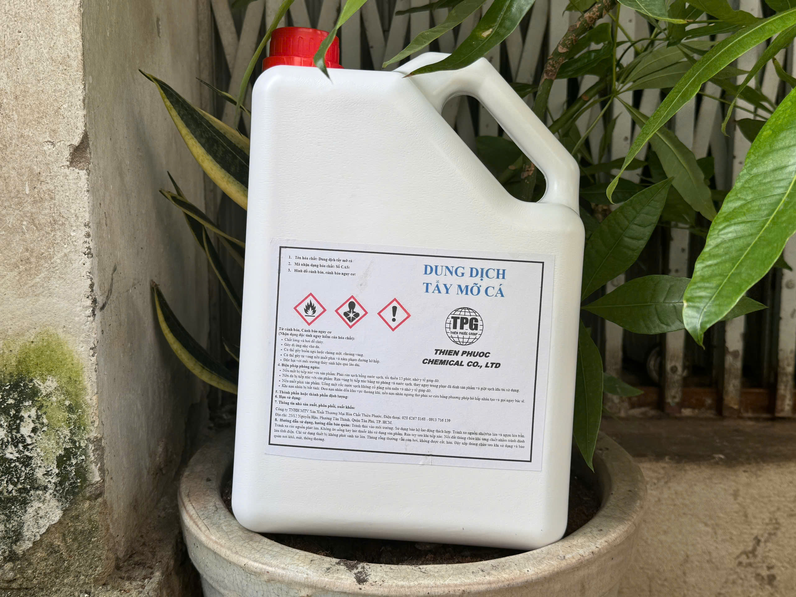 Tại Sao Nên Chọn Thiên Phước Làm Đối Tác Cung Cấp Hóa Chất Tẩy Rửa Mỡ Cá