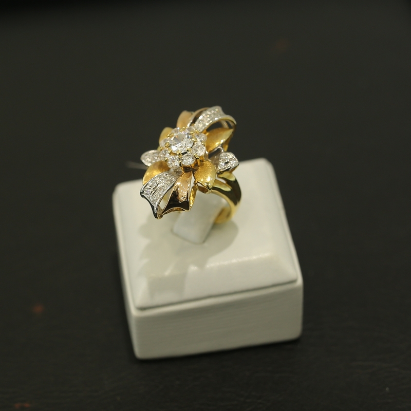 Nhẫn vàng Nữ thời trang - RW01