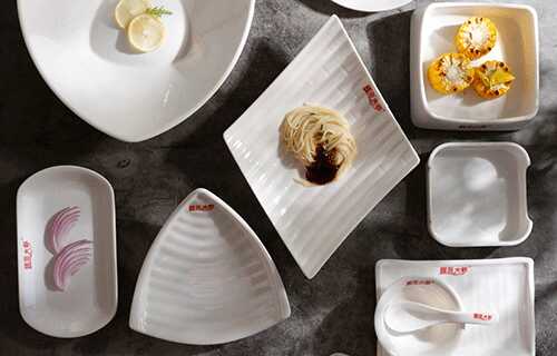 cups chopsticks