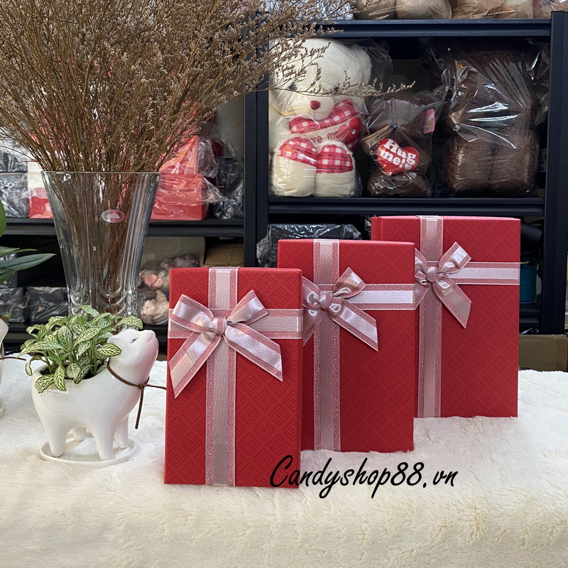 Hộp đựng quà sinh nhật