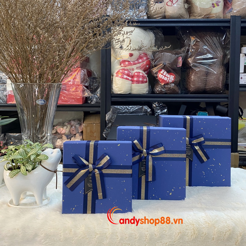 Hộp đựng quà sinh nhật