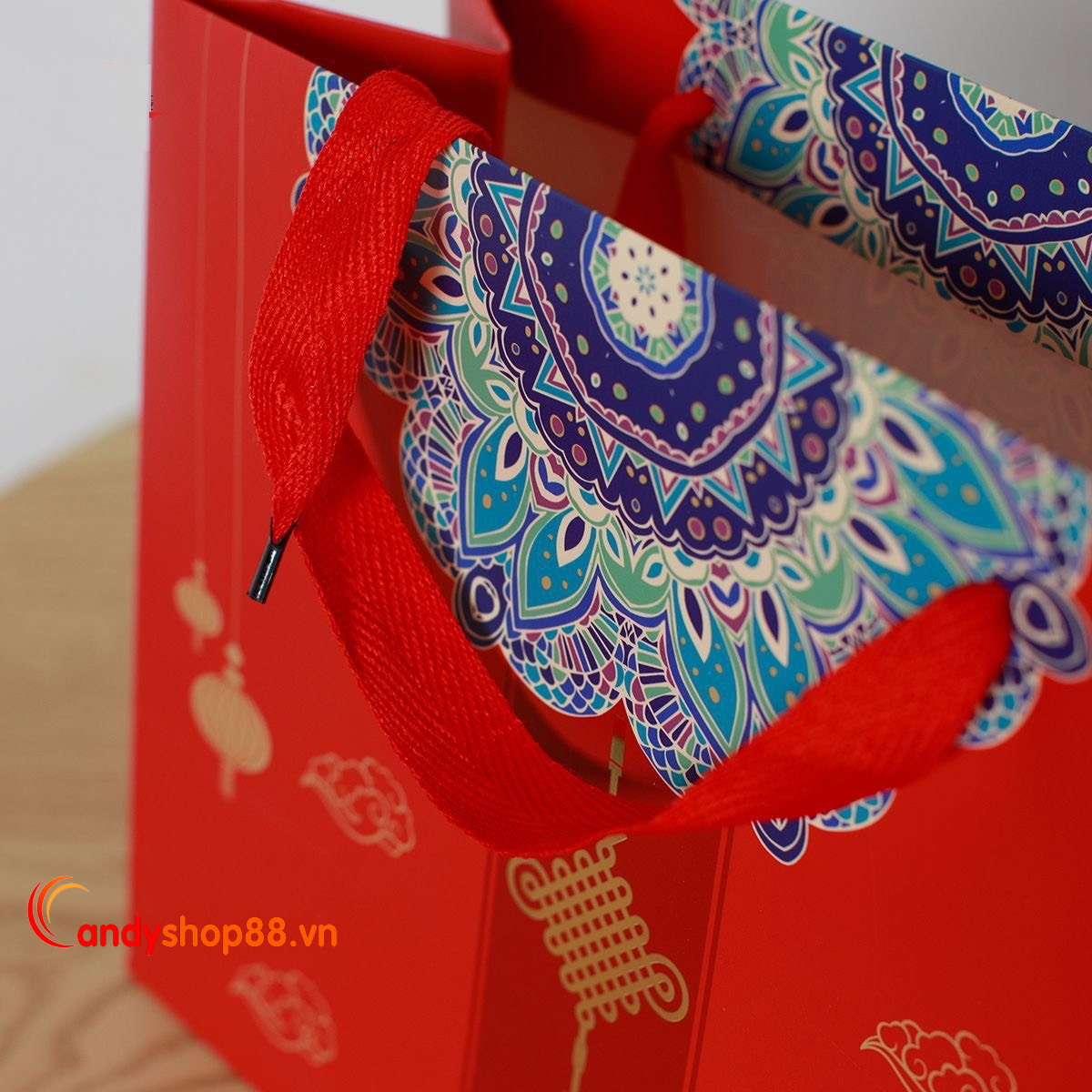 Túi giấy đựng quà tặng kiểu trung hoa 