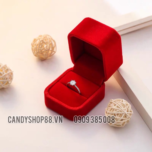 Hộp đựng nhẫn cưới
