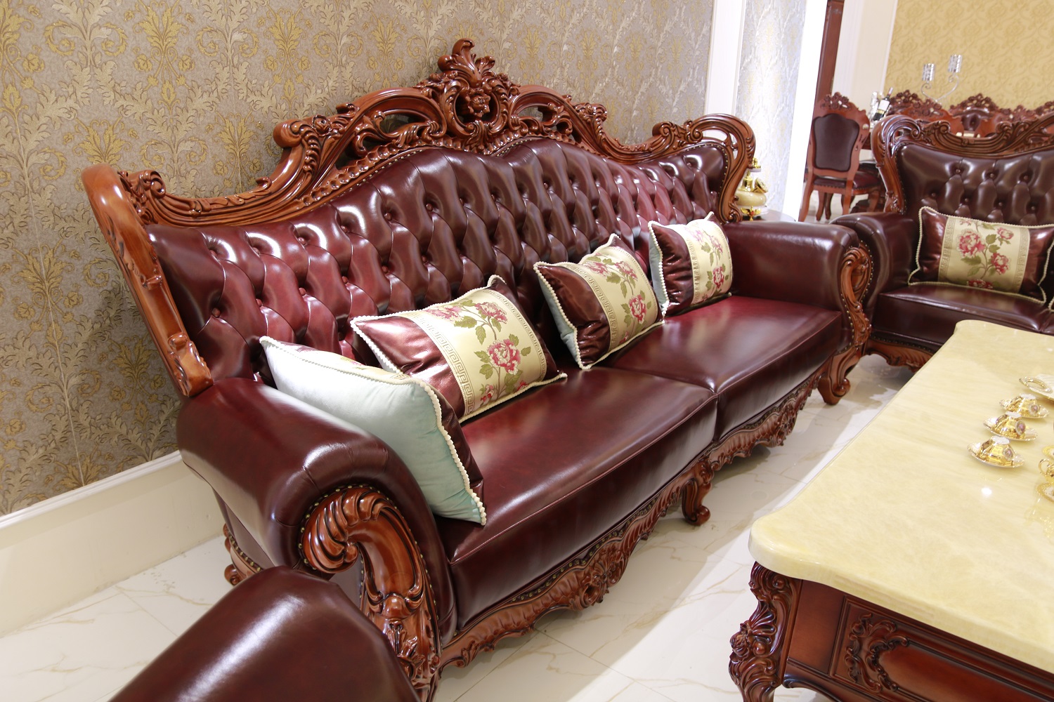 5 lý do nên lựa chọn sofa da thật 